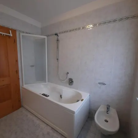 Apartamento Cesa Bernard Pozza di Fassa Exterior foto